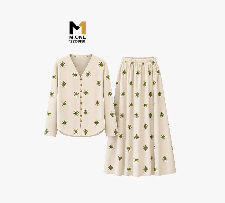 طقم نسائي